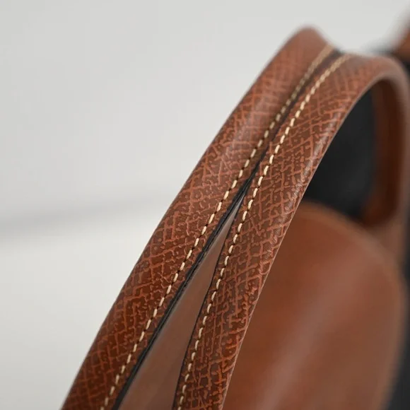 Longchamp Black Tote with Tan Details - Picture 5 of 7